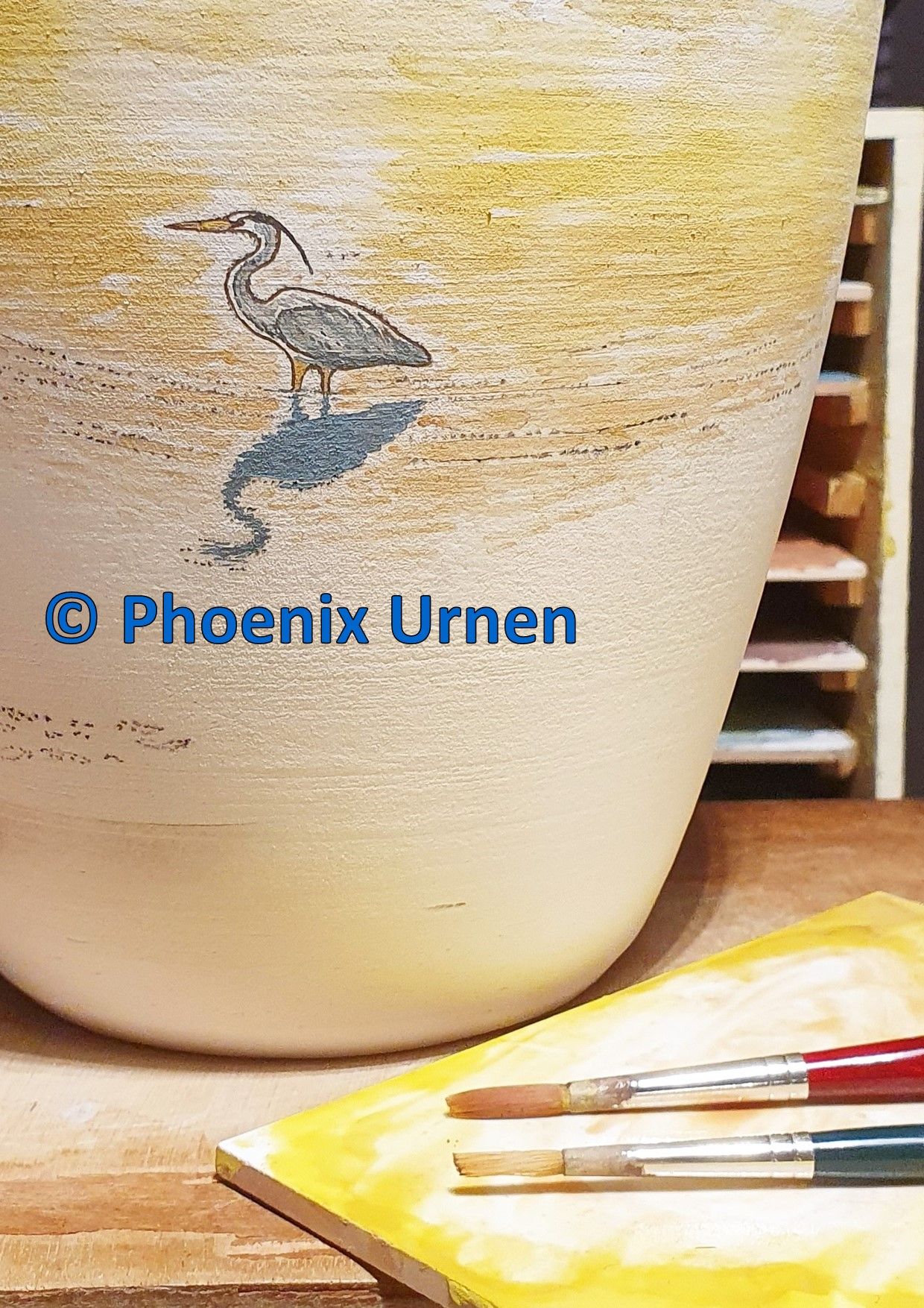 special assignment urn landschape with heron