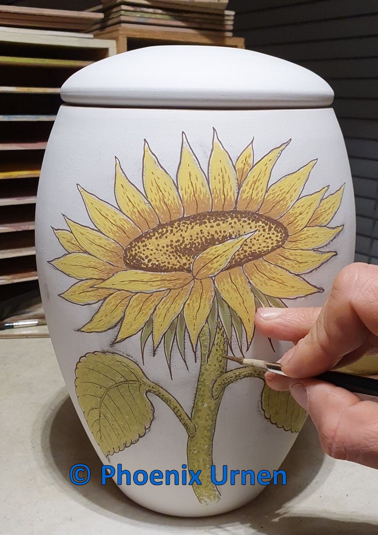 Painting process urn Sunflower