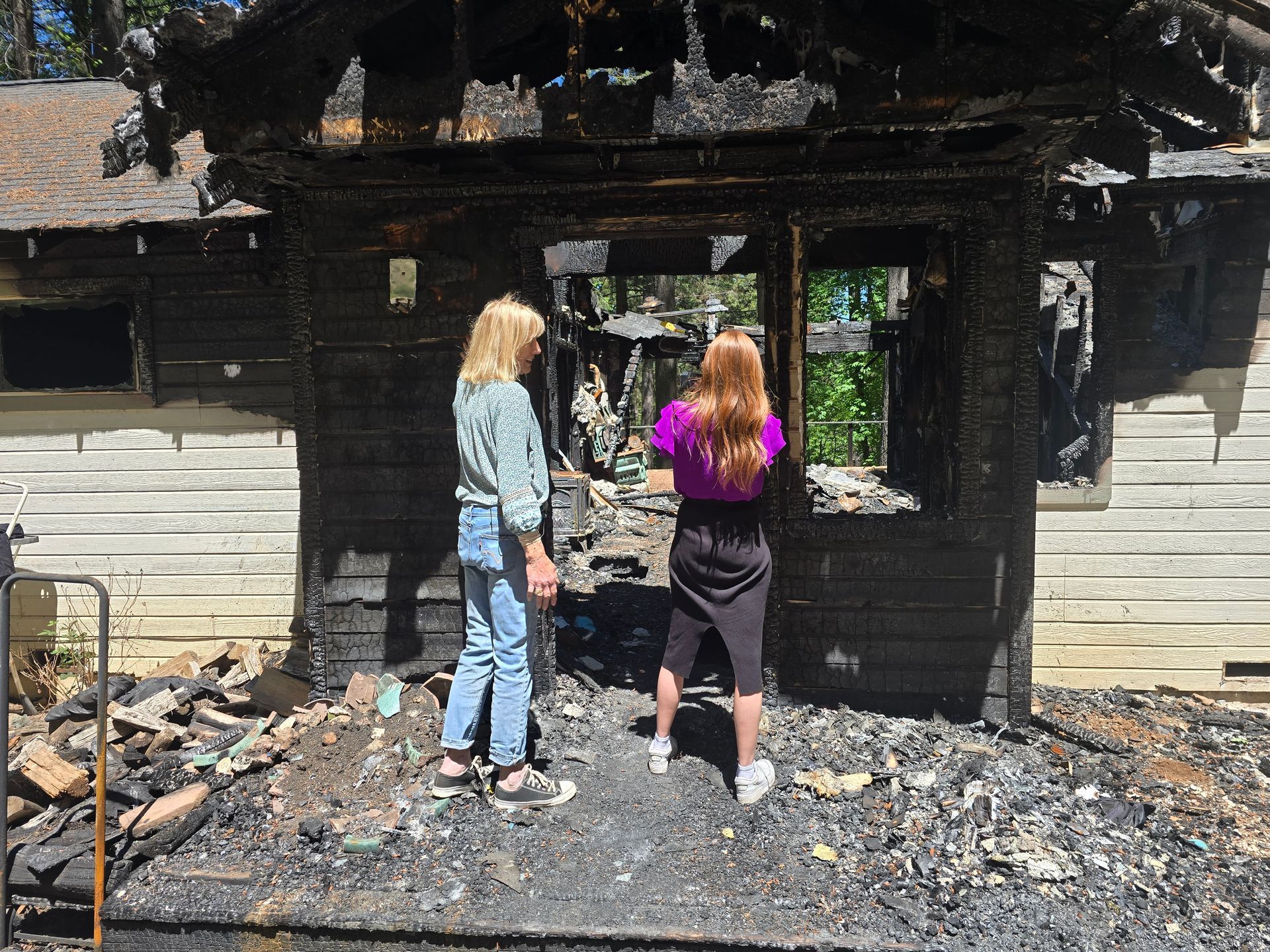 picture of burned house after fire