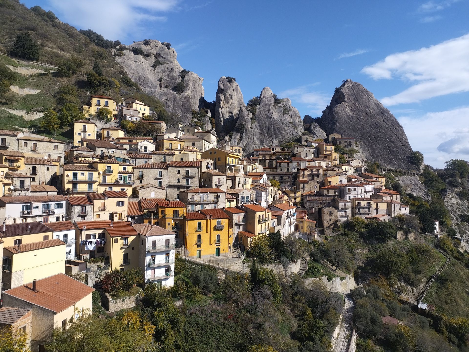 castel mezzano