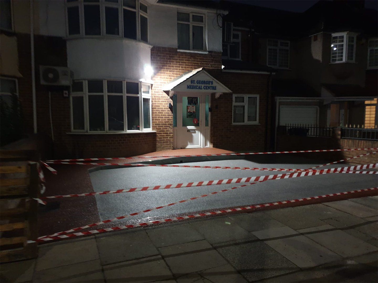 Resin installation in a driveway