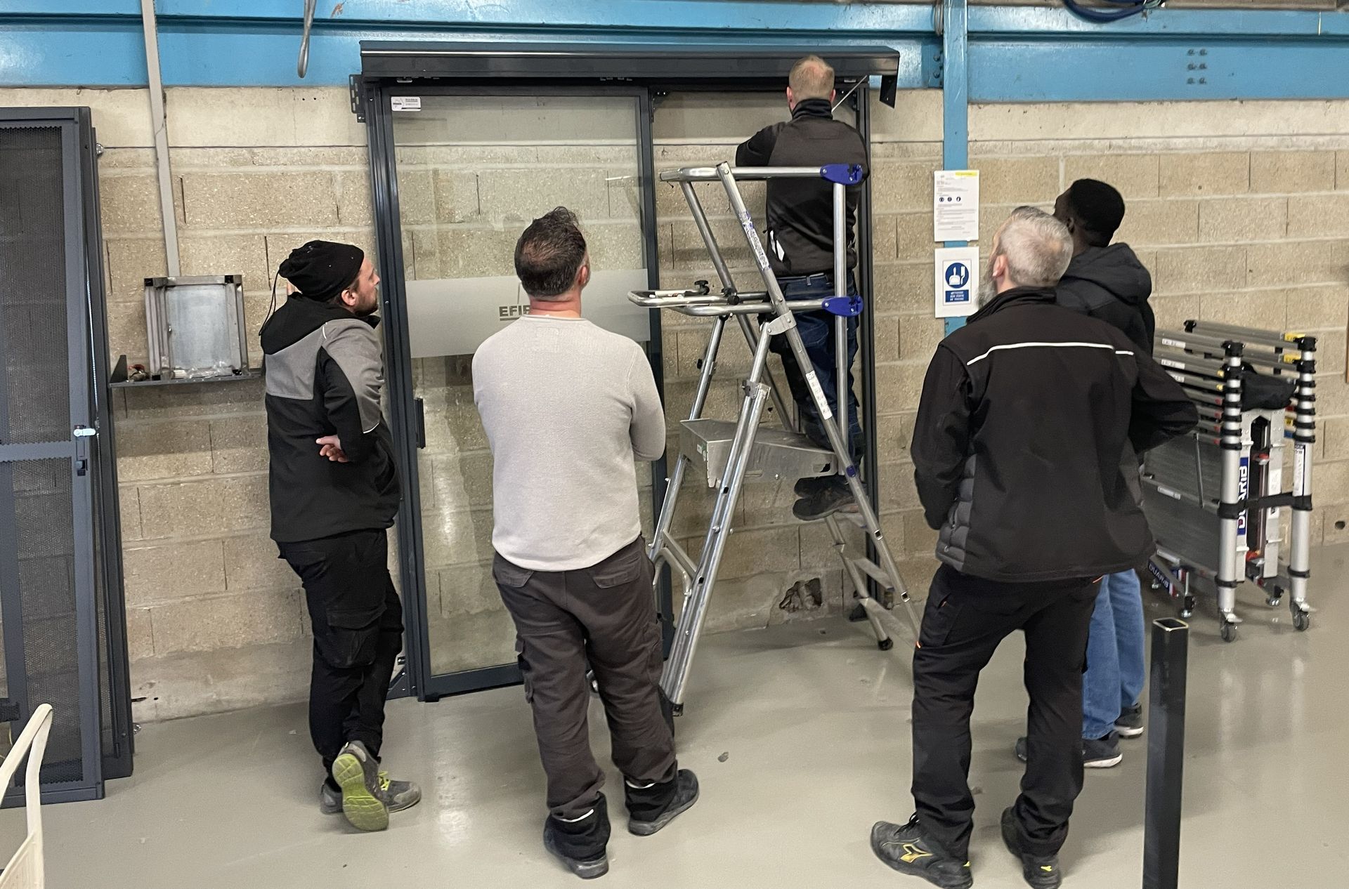 Technicien Efirack en intervention