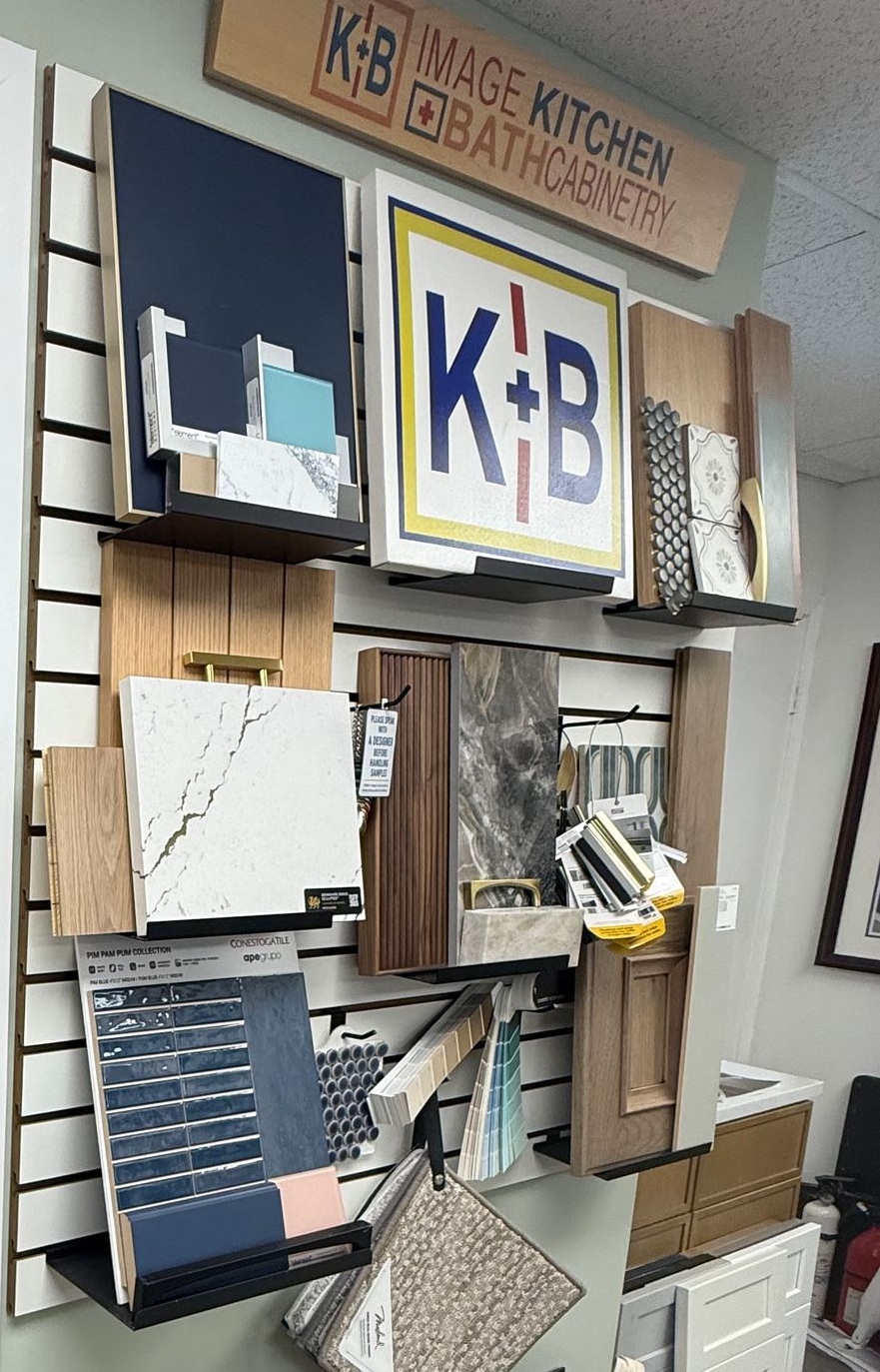 There are many different types of wood in this picture.