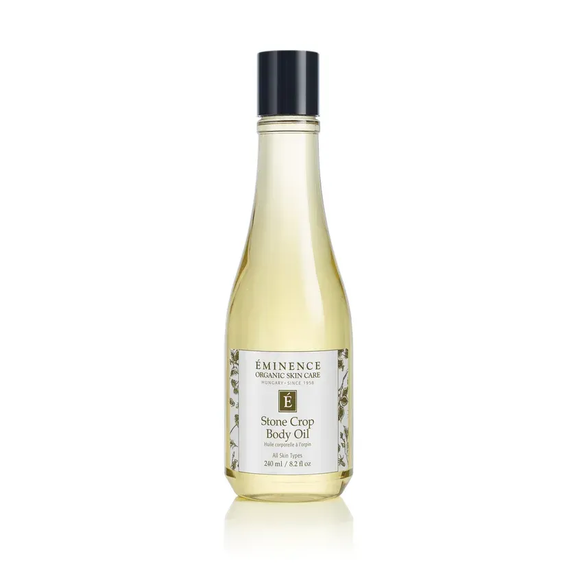 Een fles Stone Crop Body Oil.