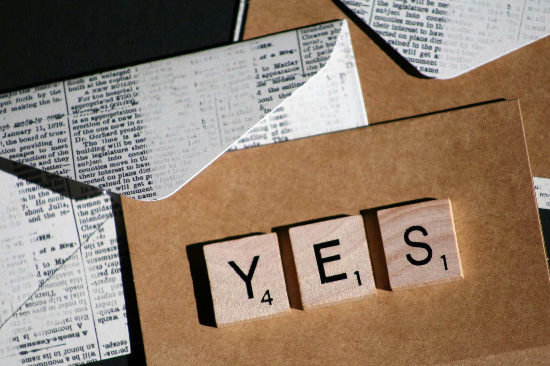 Scrabble-letters die