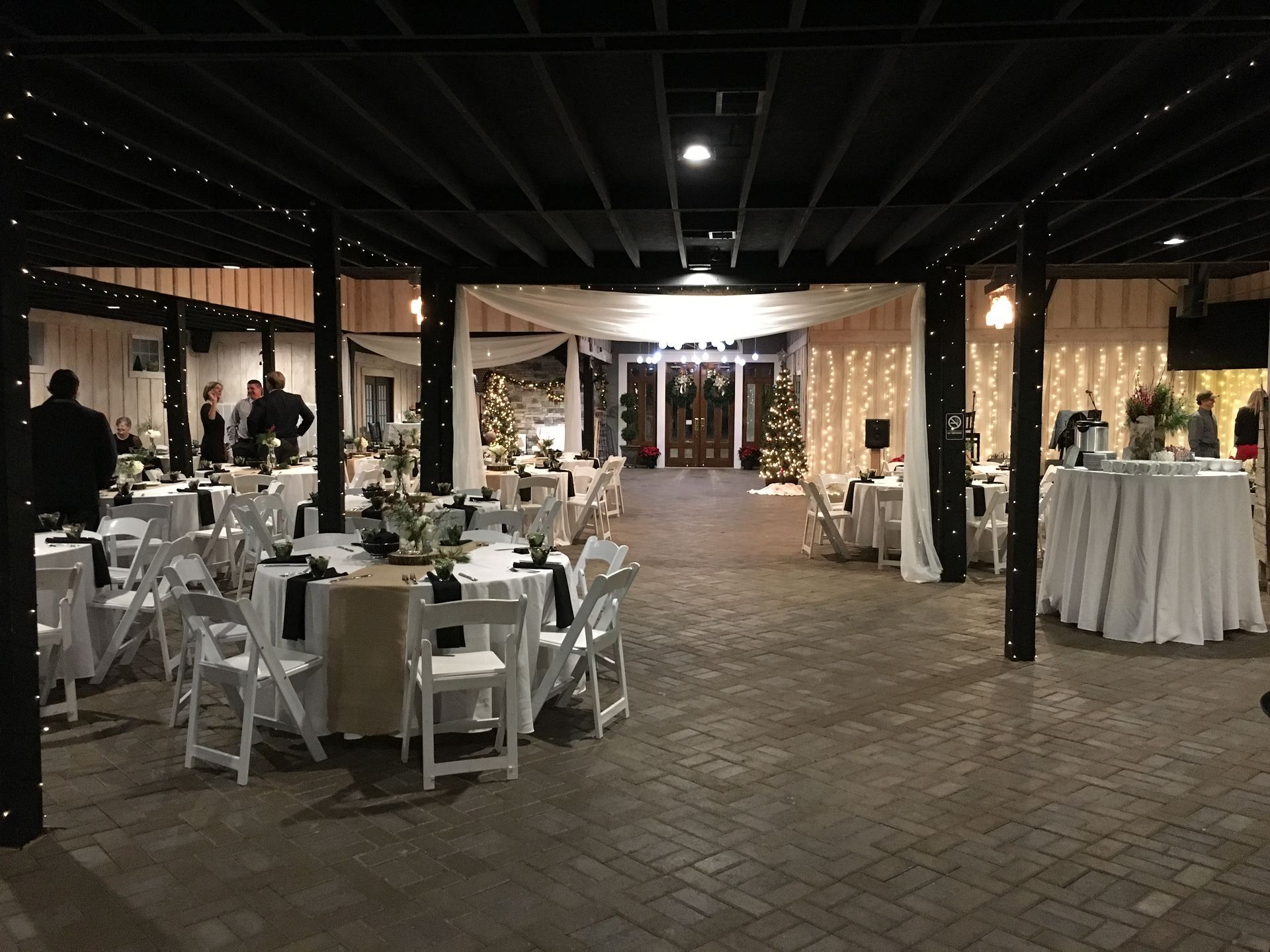 wedding reception at venue 912