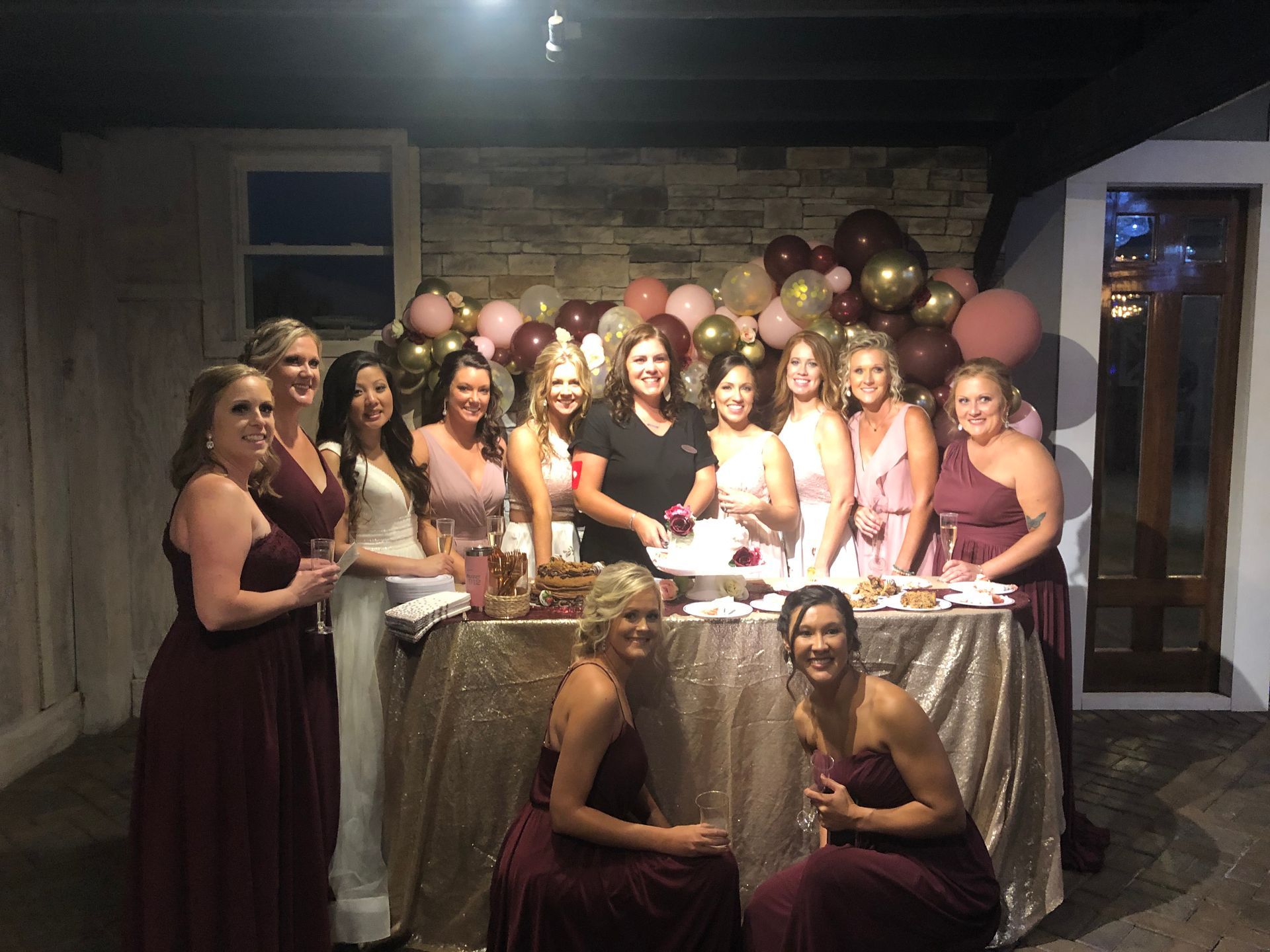 prom at venue 912