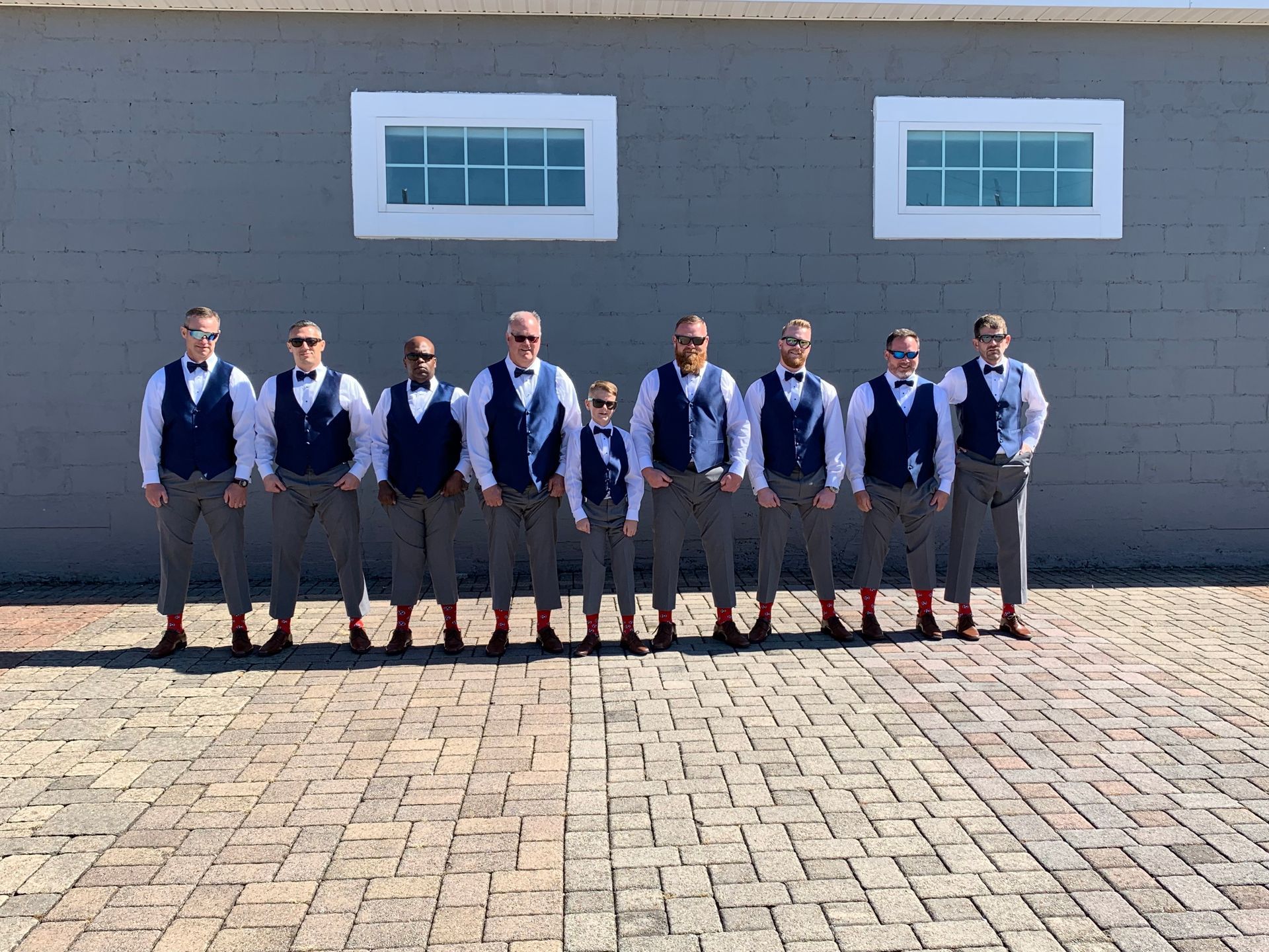 groom and groomsmen