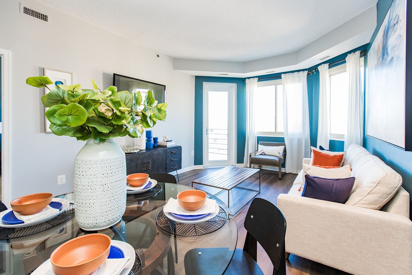 APARTMENTS