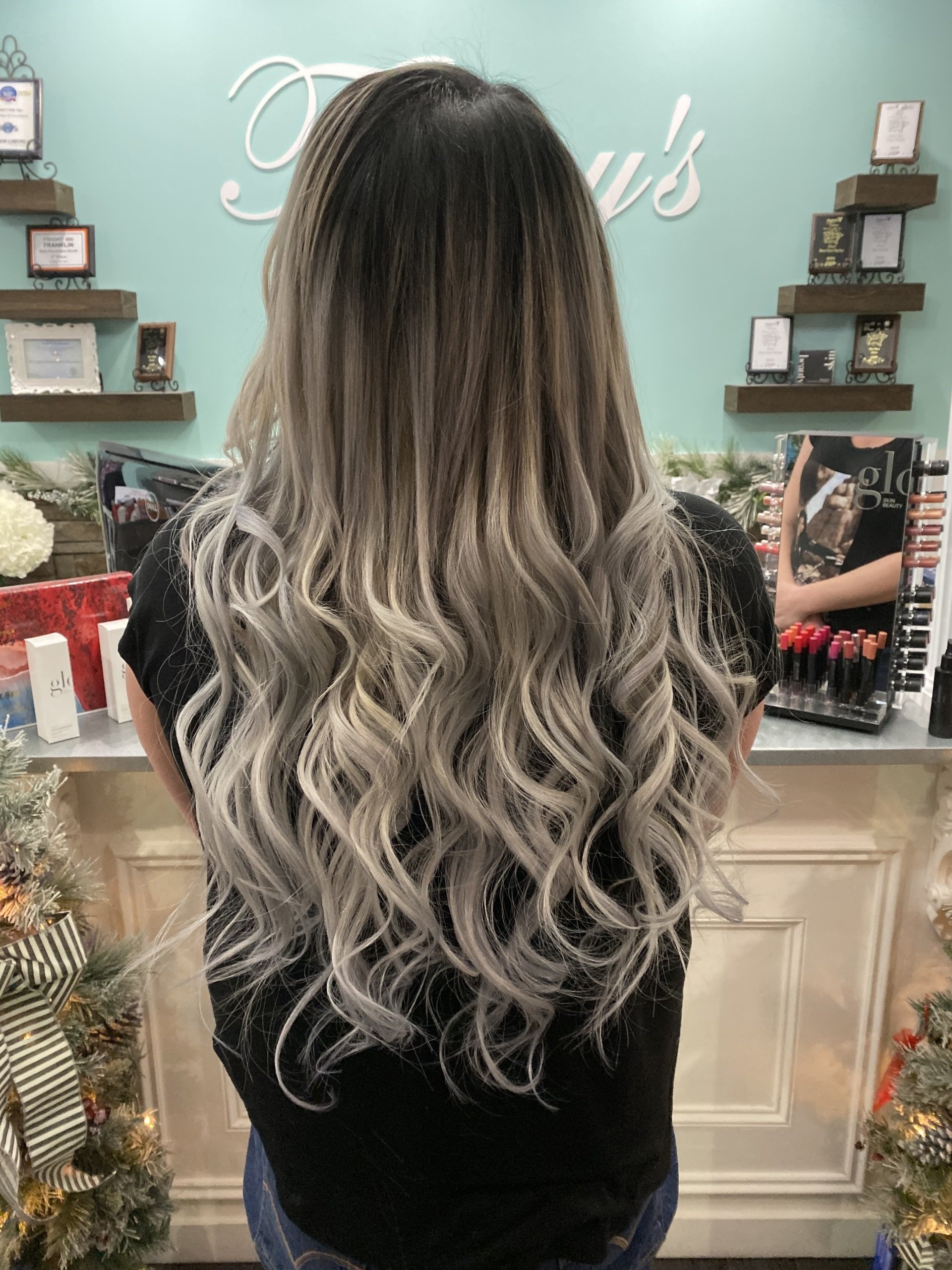 Hair Salon Tiffany’s Hair Spa Clarksville, TN