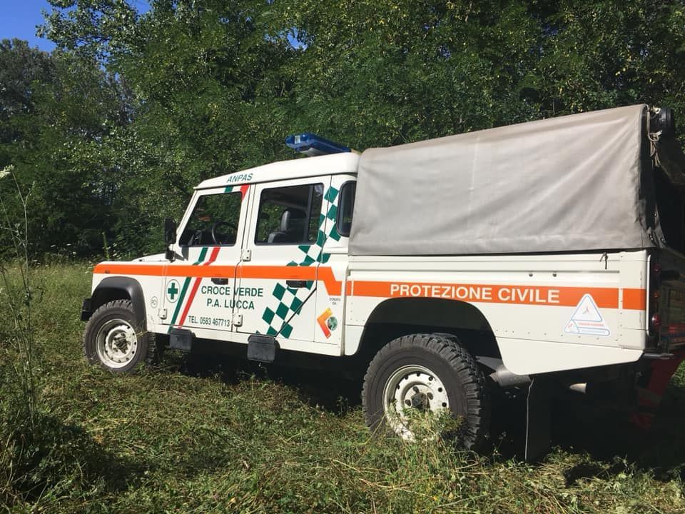 Mezzo della protezione civile Croce Verde di Lucca