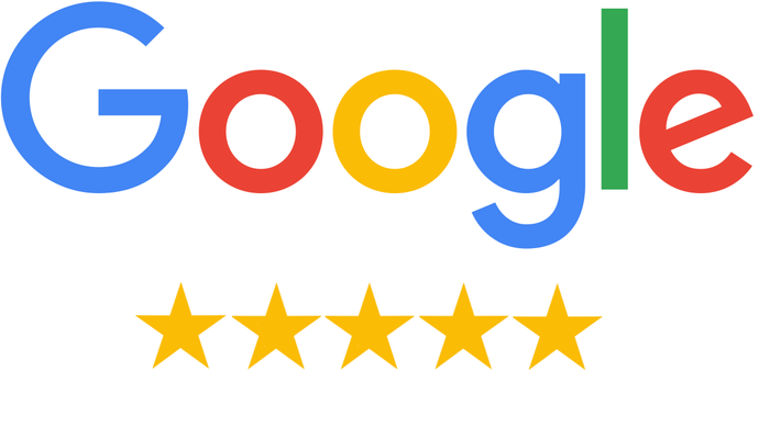 Logo Google avec cinq étoiles dorées.