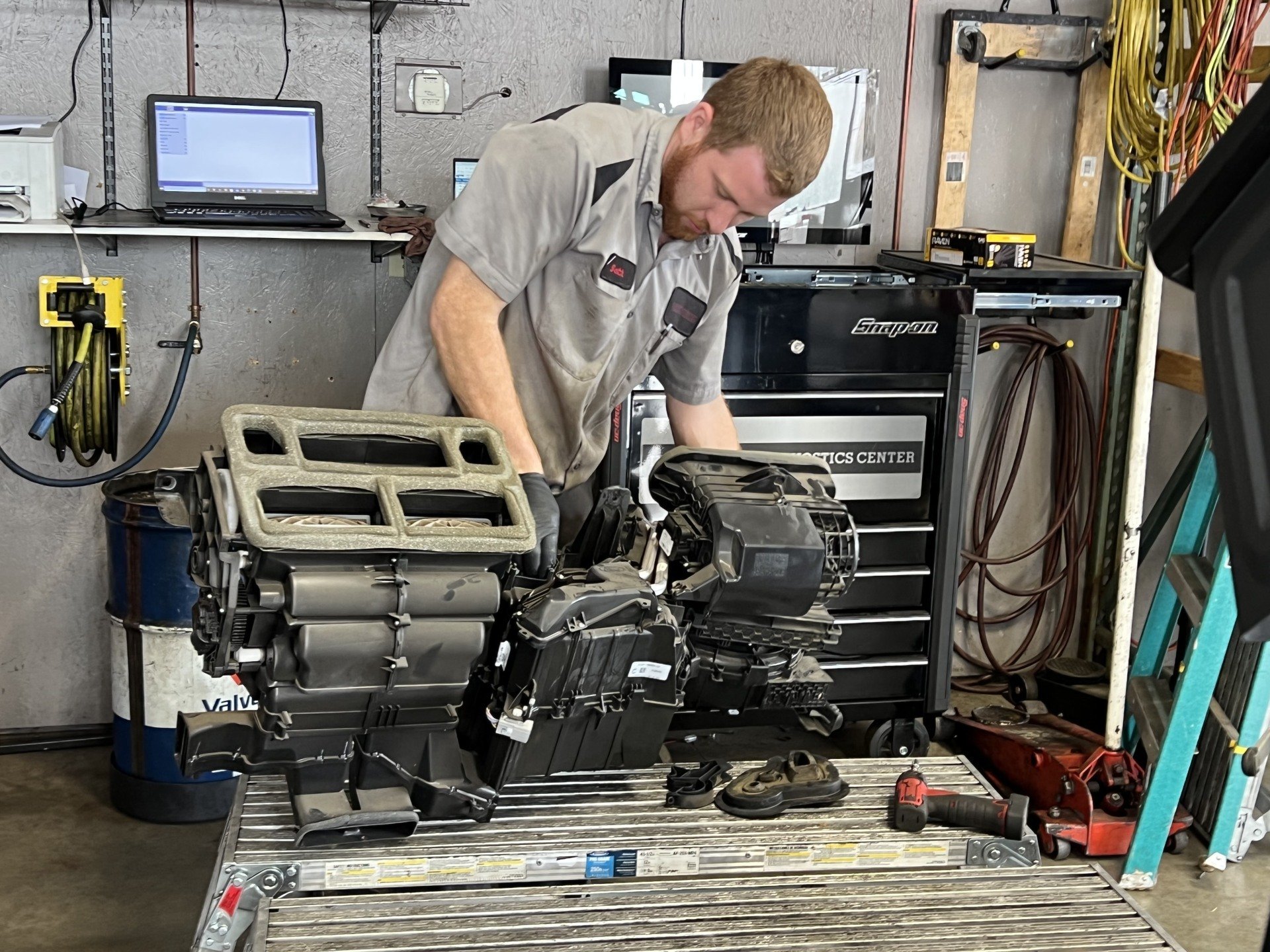 Scott's Automotive Automotive Repair McMinnville, OR