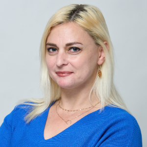 Joanne Batt