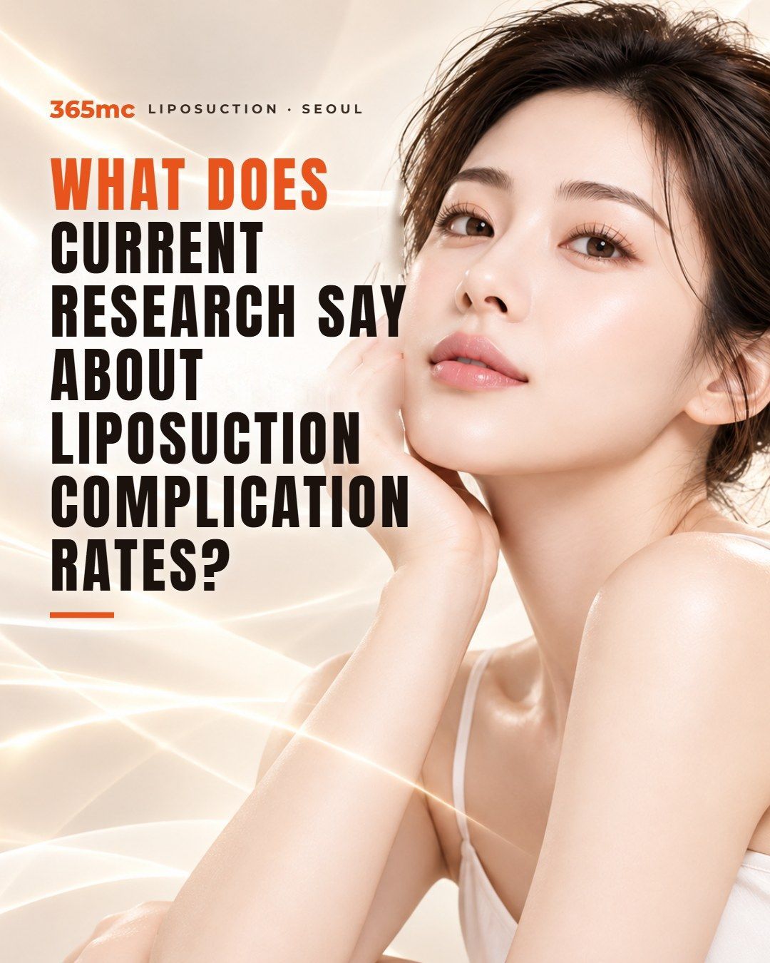 Doctor explaining liposuction complication risks and safety factors at 365mc Seoul