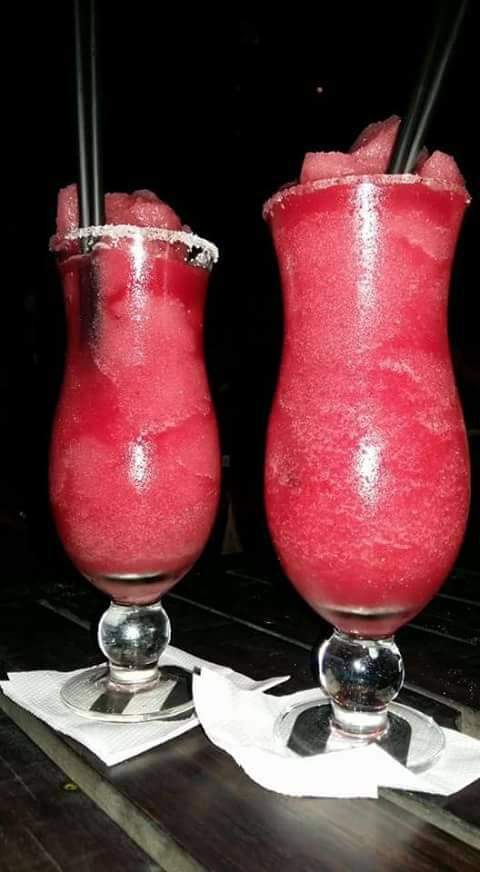 pool over bar lanus
