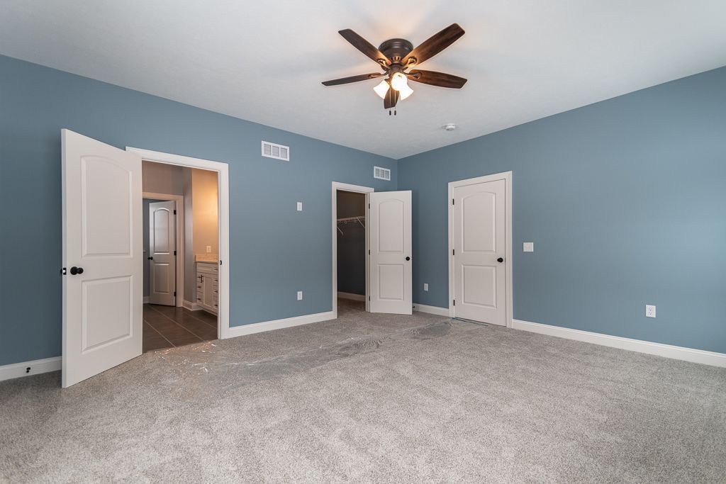 Bridgeland home 14
