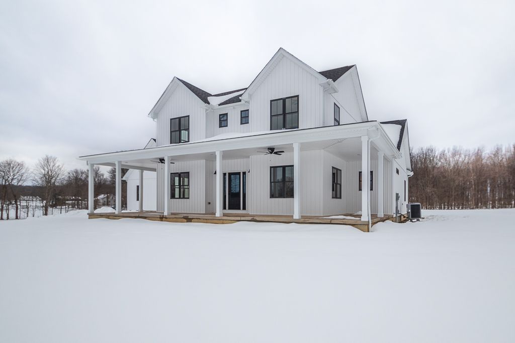 Bridgeland exterior view