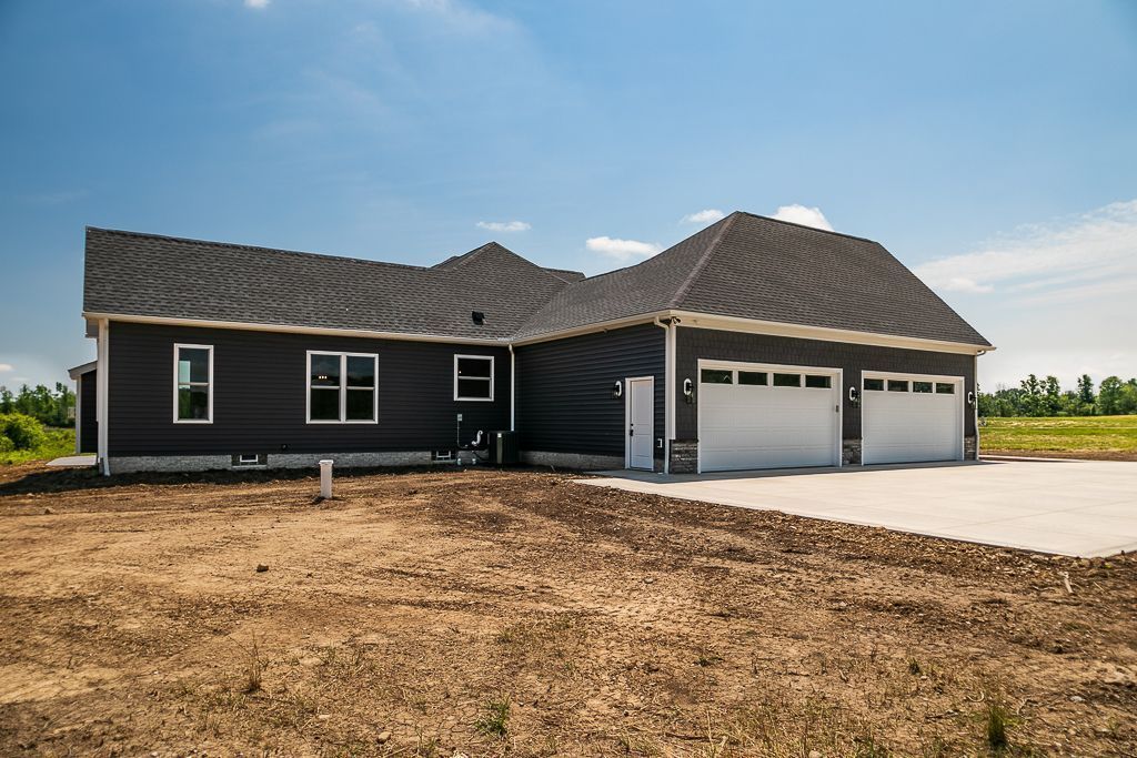 Meadowview home 11
