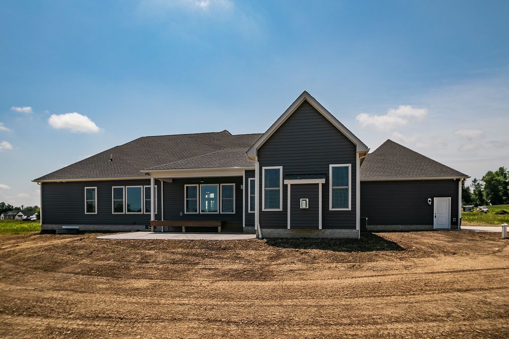 Meadowview home 12