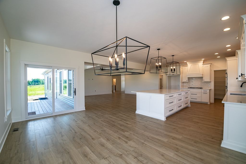 Meadowview home 36