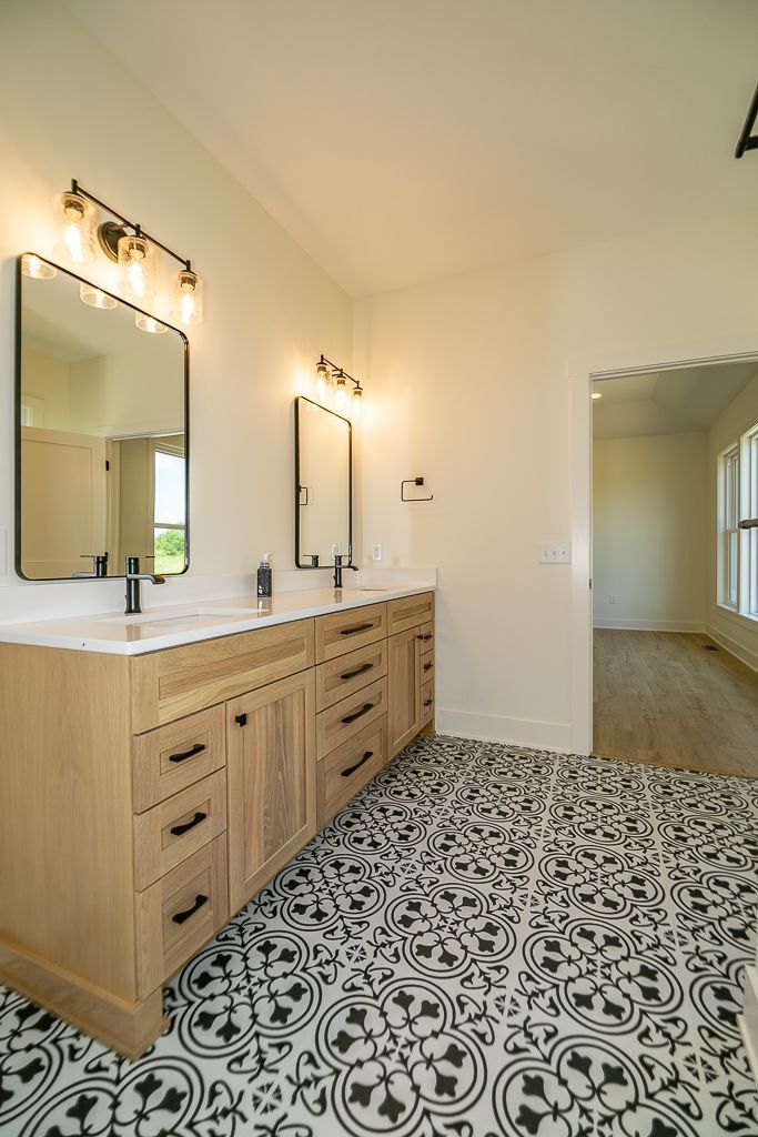 Meadowview home 6