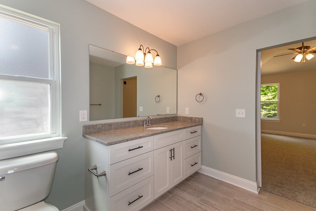 Woodside home 11