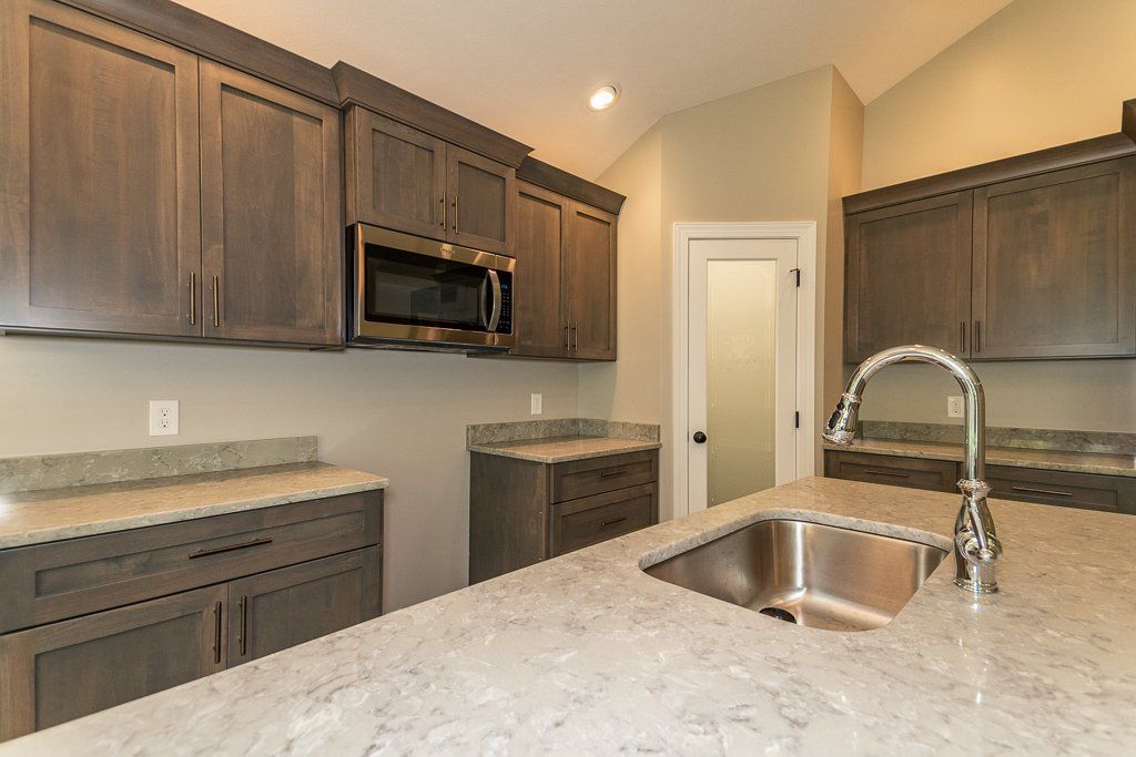 Woodside home 24