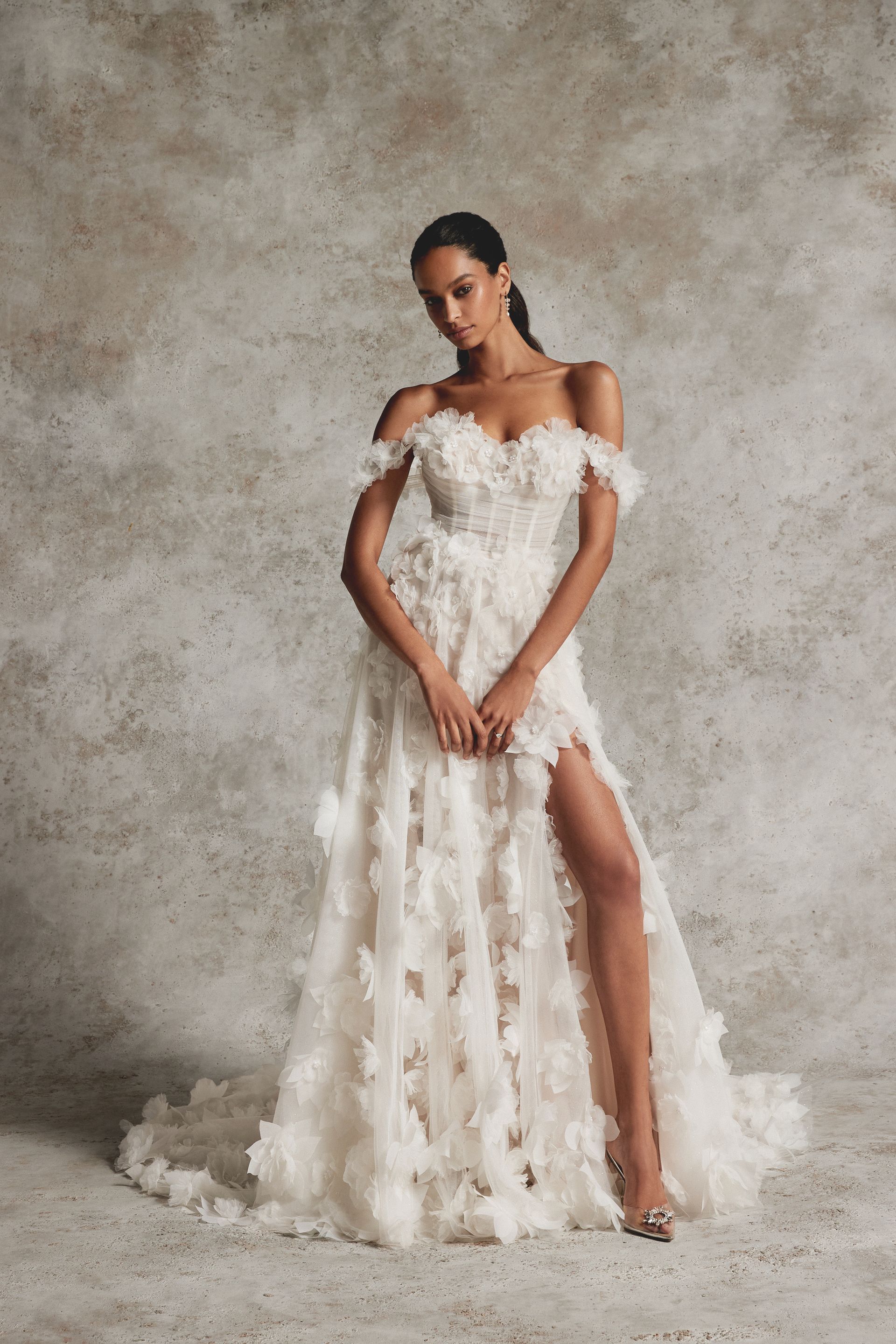 prova abito sposa Virgil a Justin Alexander Roma