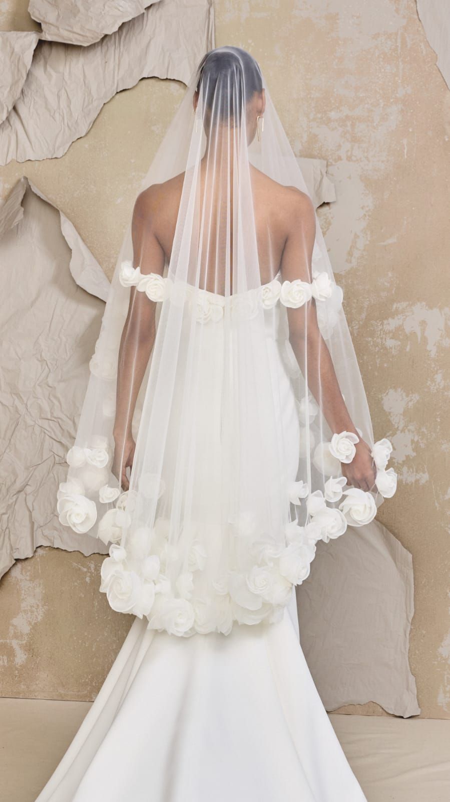 sposa modello Walcott a Justin Alexander Atelier Gioia Roma