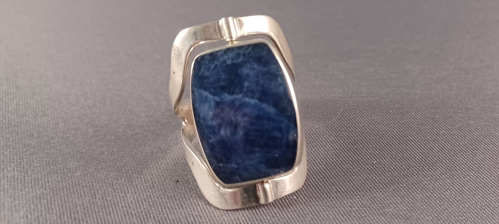Women's Ring Adjustable 950 Silver Weight 8 grams Natural Stone from Peru-1