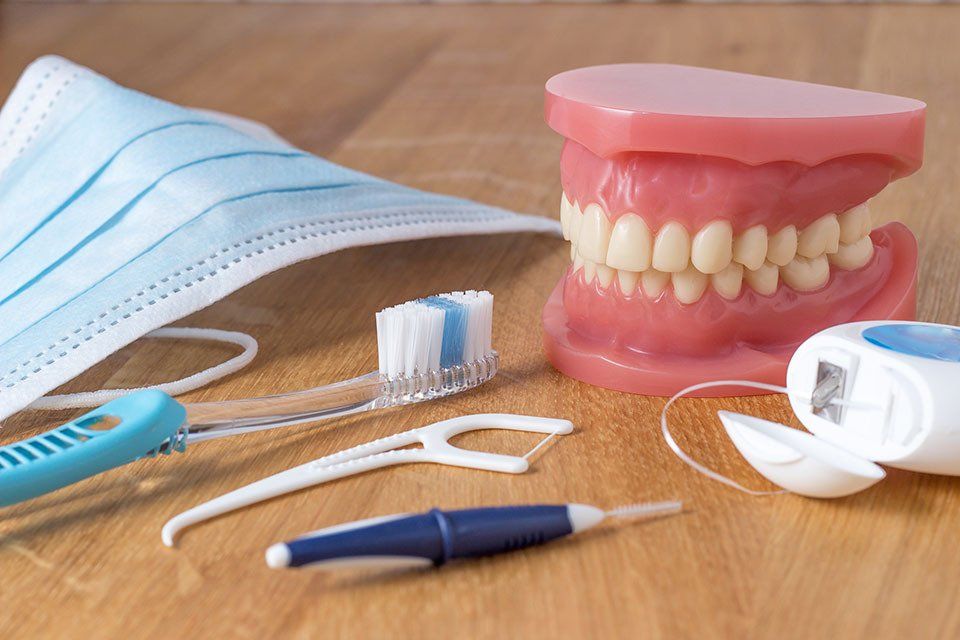 Rappresentazione della vendita di prodotti per i denti