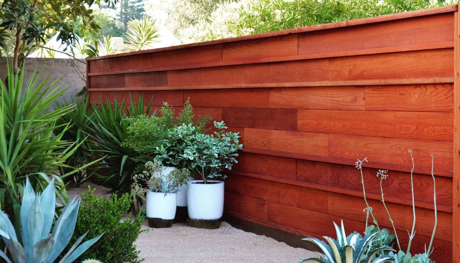 7 unique ways to customize your redwood deck