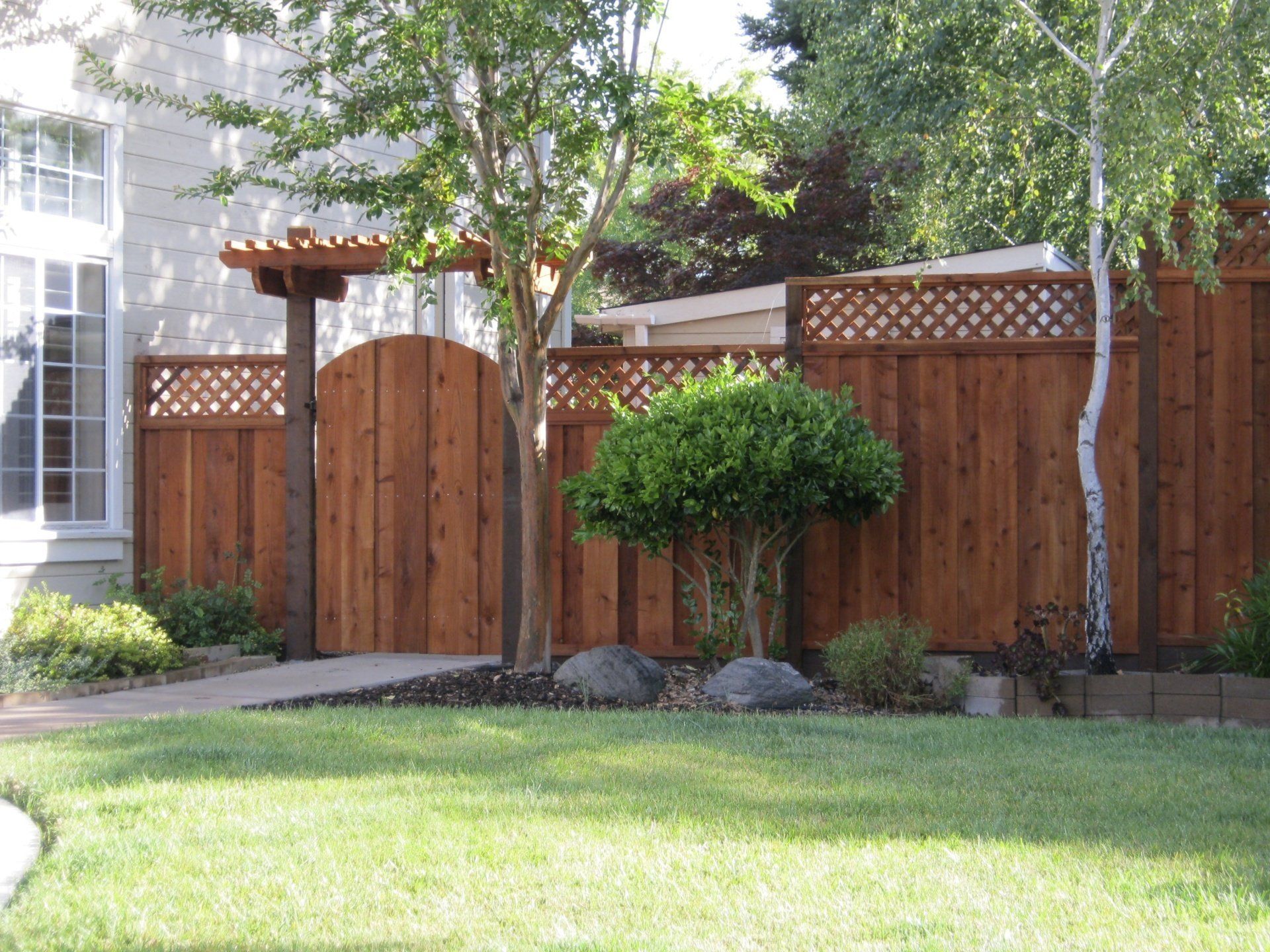 REdwood fencing