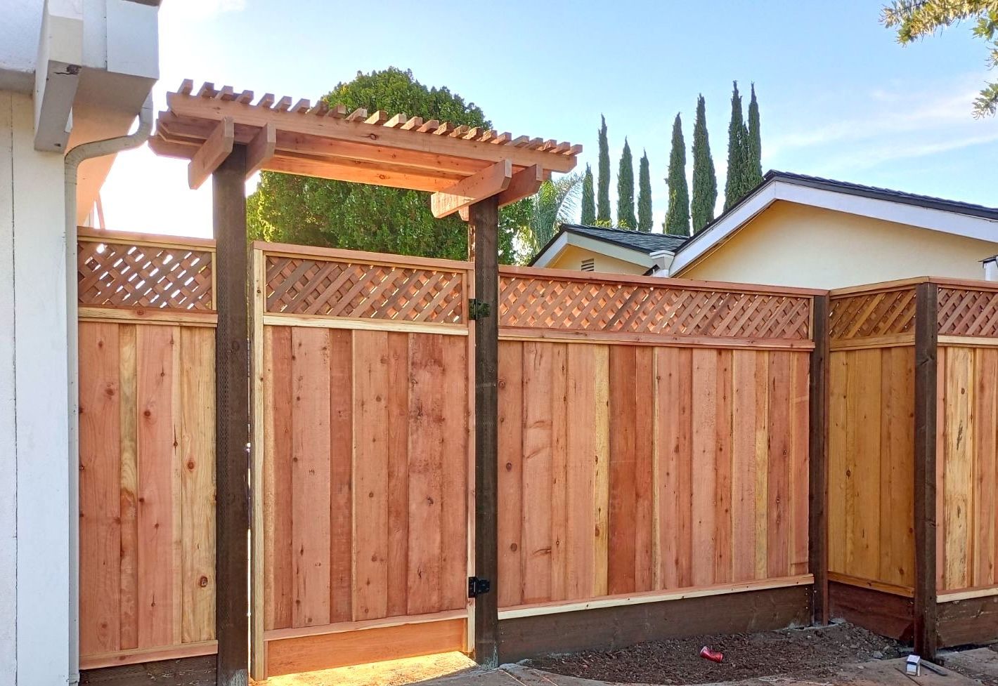 Professional Outdoor Trellises