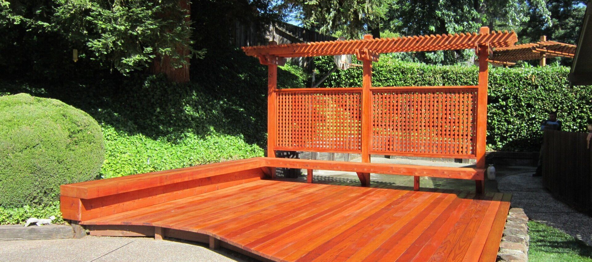 Creative Outdoor Trellis Ideas
