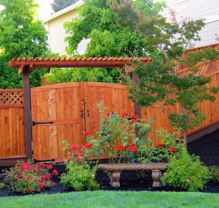 Redwood Fence  design and Redwood Fence Installation