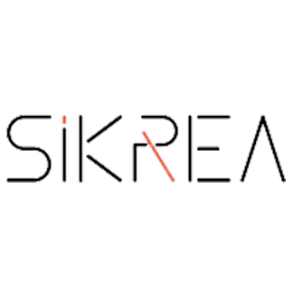 Logo di Sikrea, testo nero con una linea arancione sulla 