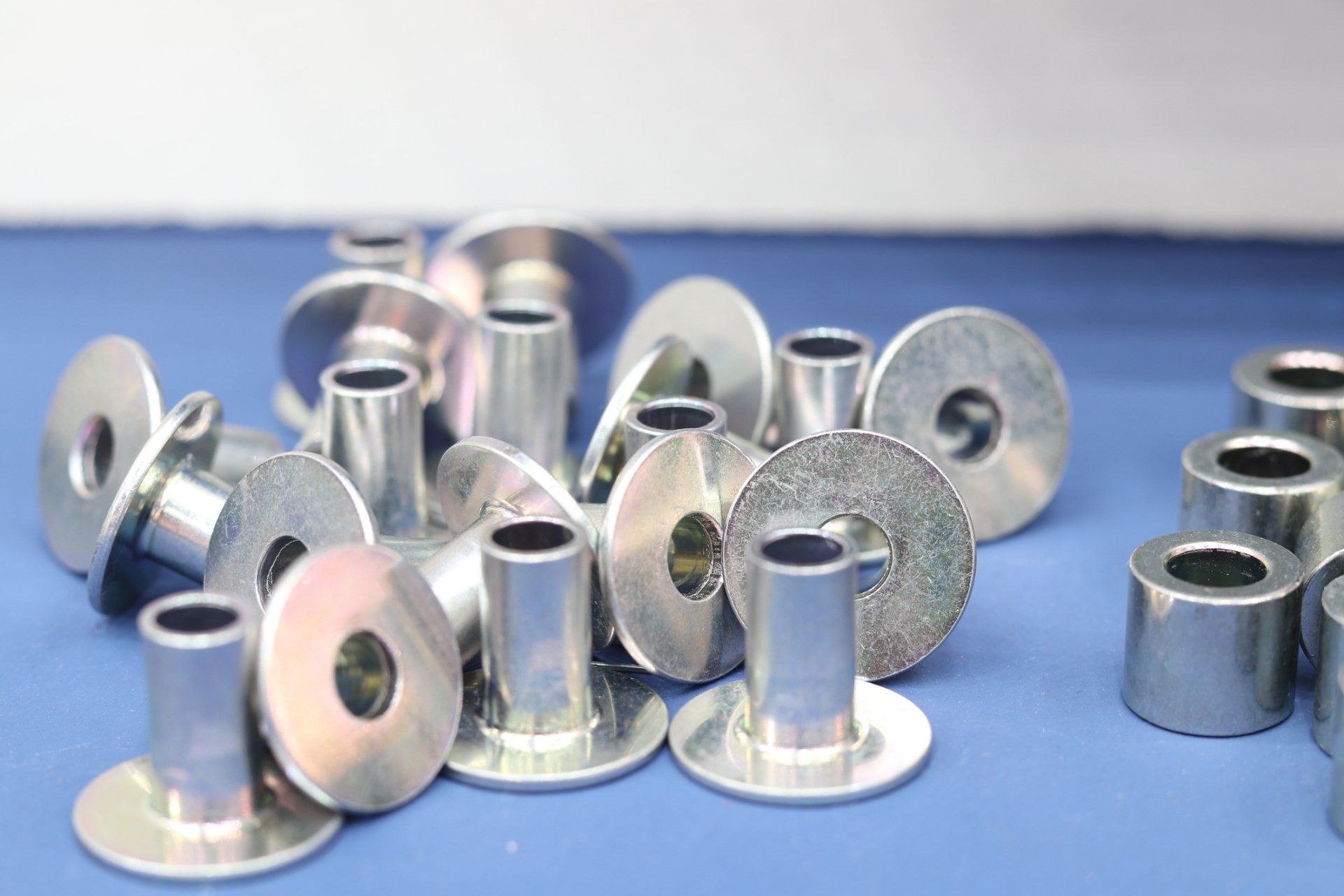 Steel Part With Zinc Plating – Melbourne, VIC – Sterling Plating Pty Ltd