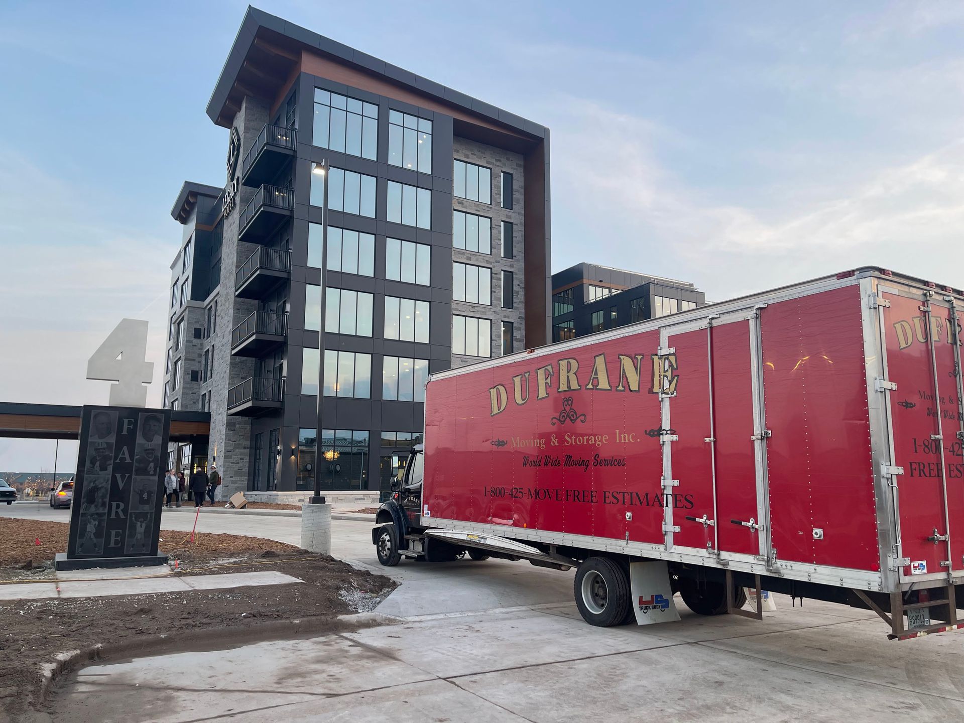 Professional Mover Working — Fond du Lac, WI — Du Frane Moving & Storage