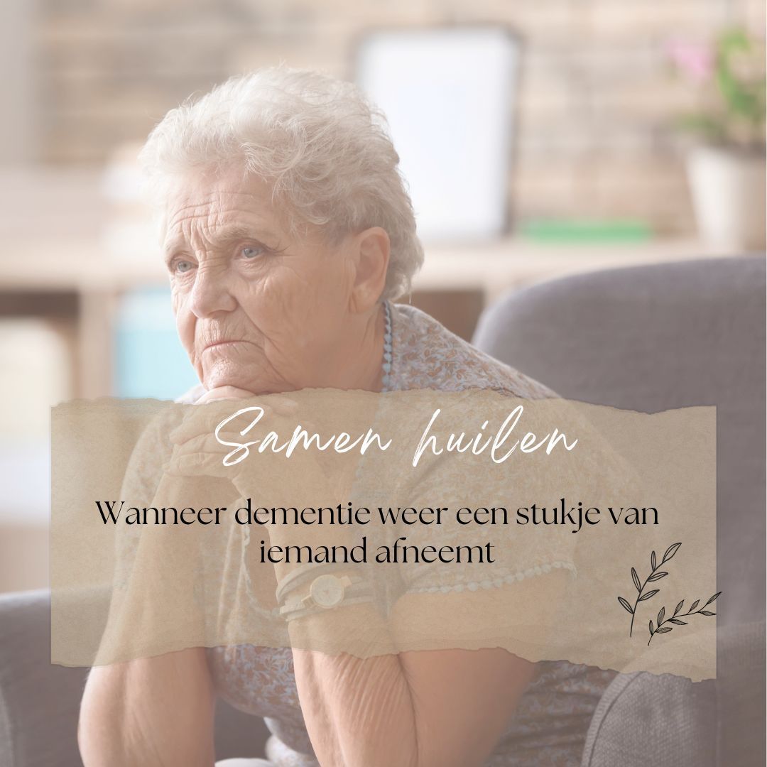 Oudere vrouw met een verdrietige uitdrukking, tekst: 