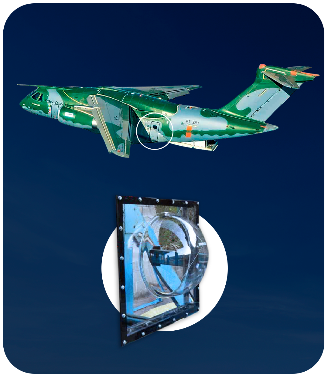 Modelo de aeronave de carga verde acima de um ventilador de refrigeração preto em um fundo azul.