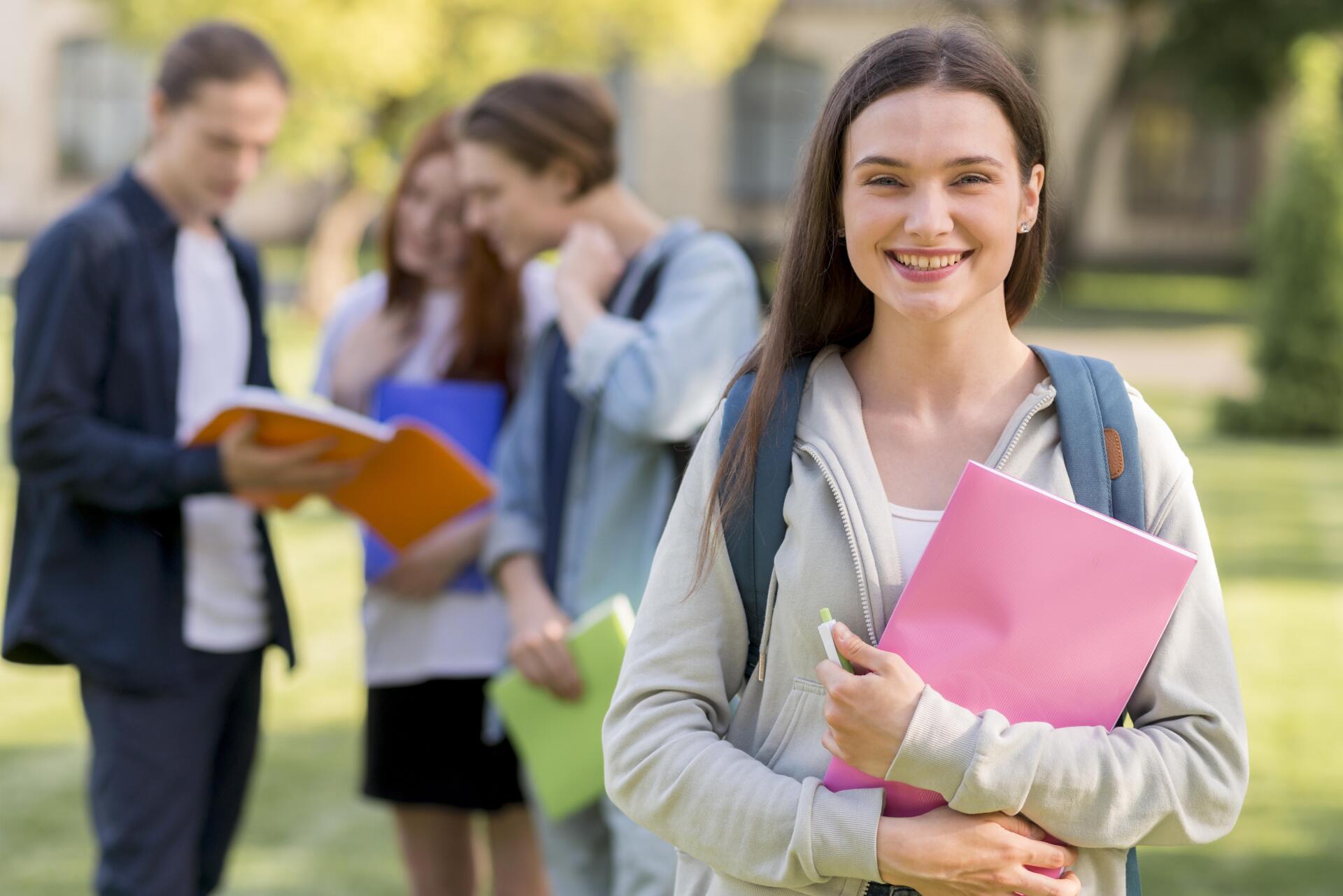 Estudiar en Australia es posible con UNO-800