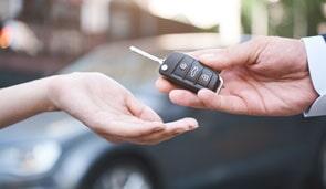 MEDINA Y ASOCIADOS ASESORES FINANCIEROS - Crédito de auto - Autoexpress