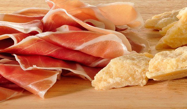 salame affettato e grana padano
