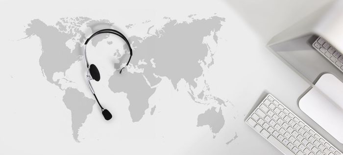 contact global concept top view desk