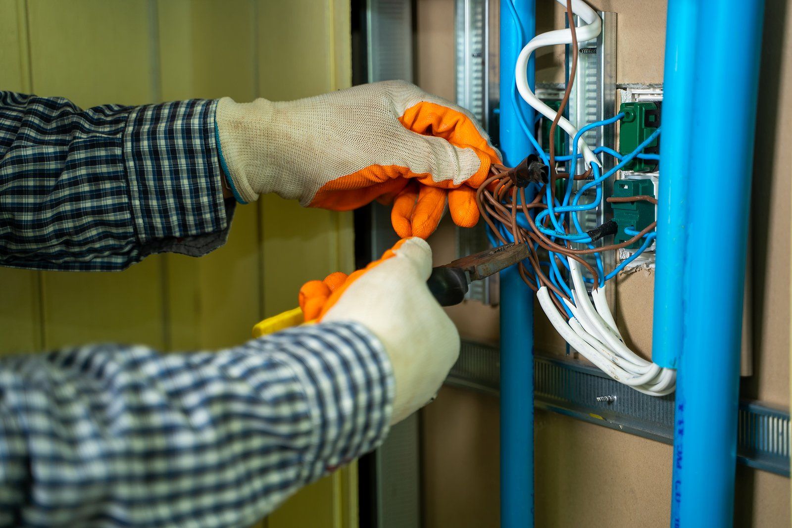 Electrical Services in Phoenix, AZ and Surrounding Areas Electrical Services in Phoenix, AZ and Surrounding Areas
