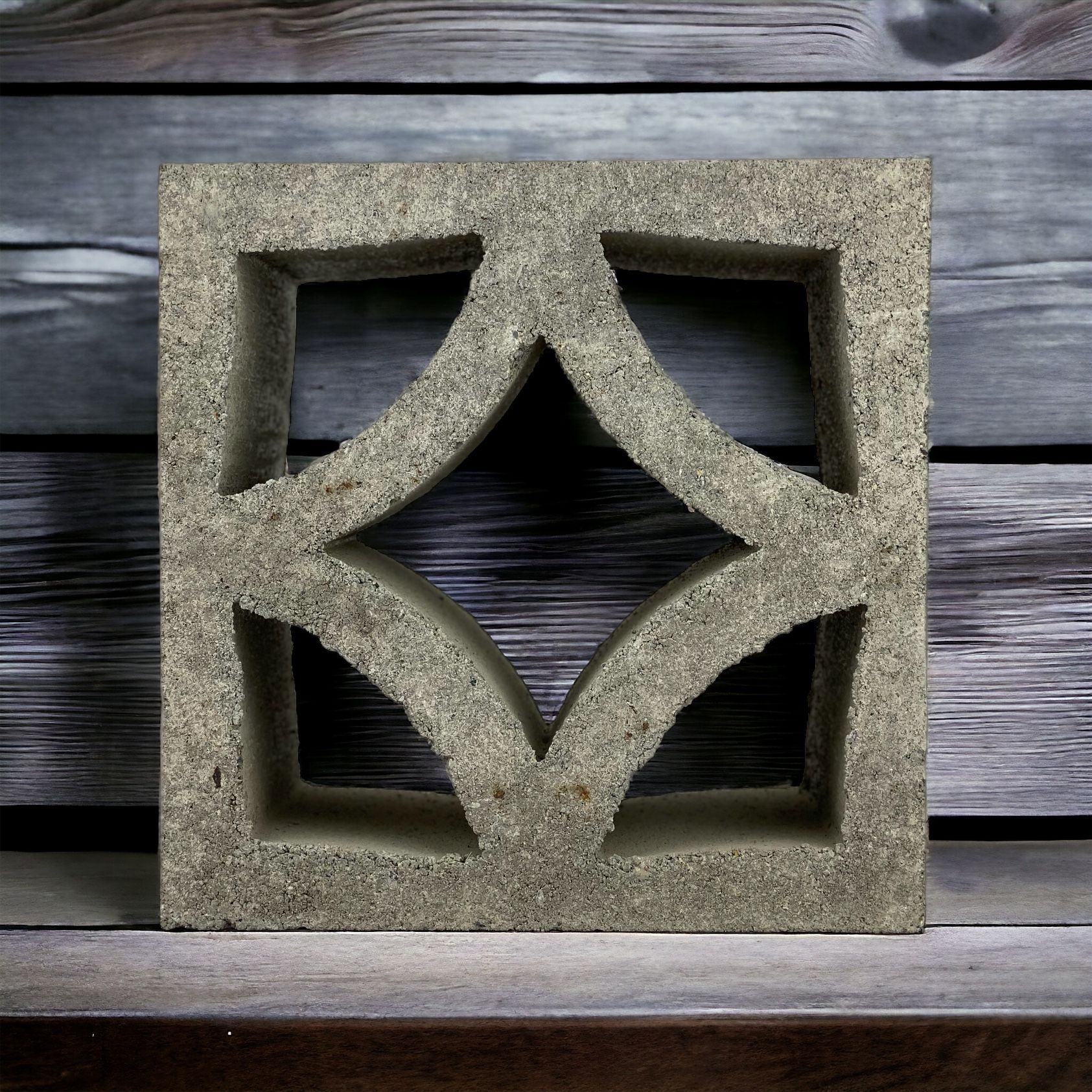 Breeze Block Style 1680 Diamond