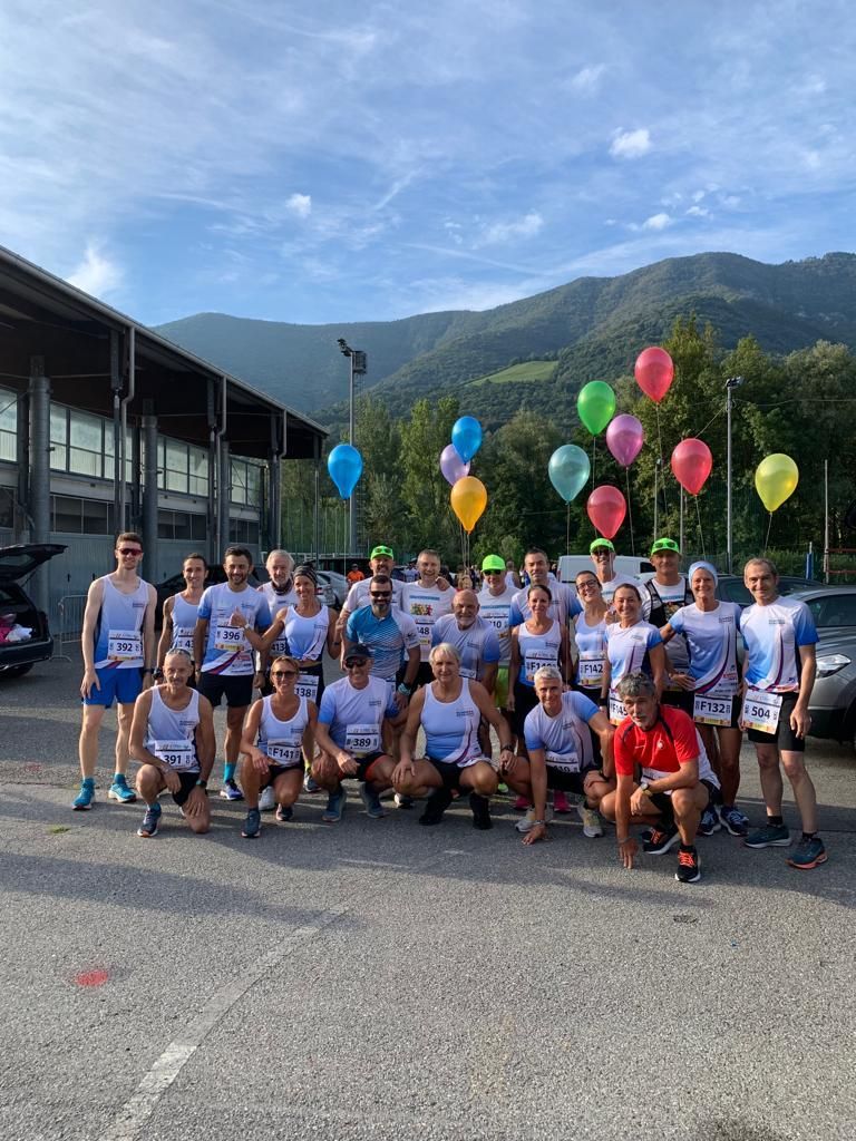 Foto dei Podisti Insooni con la maglia