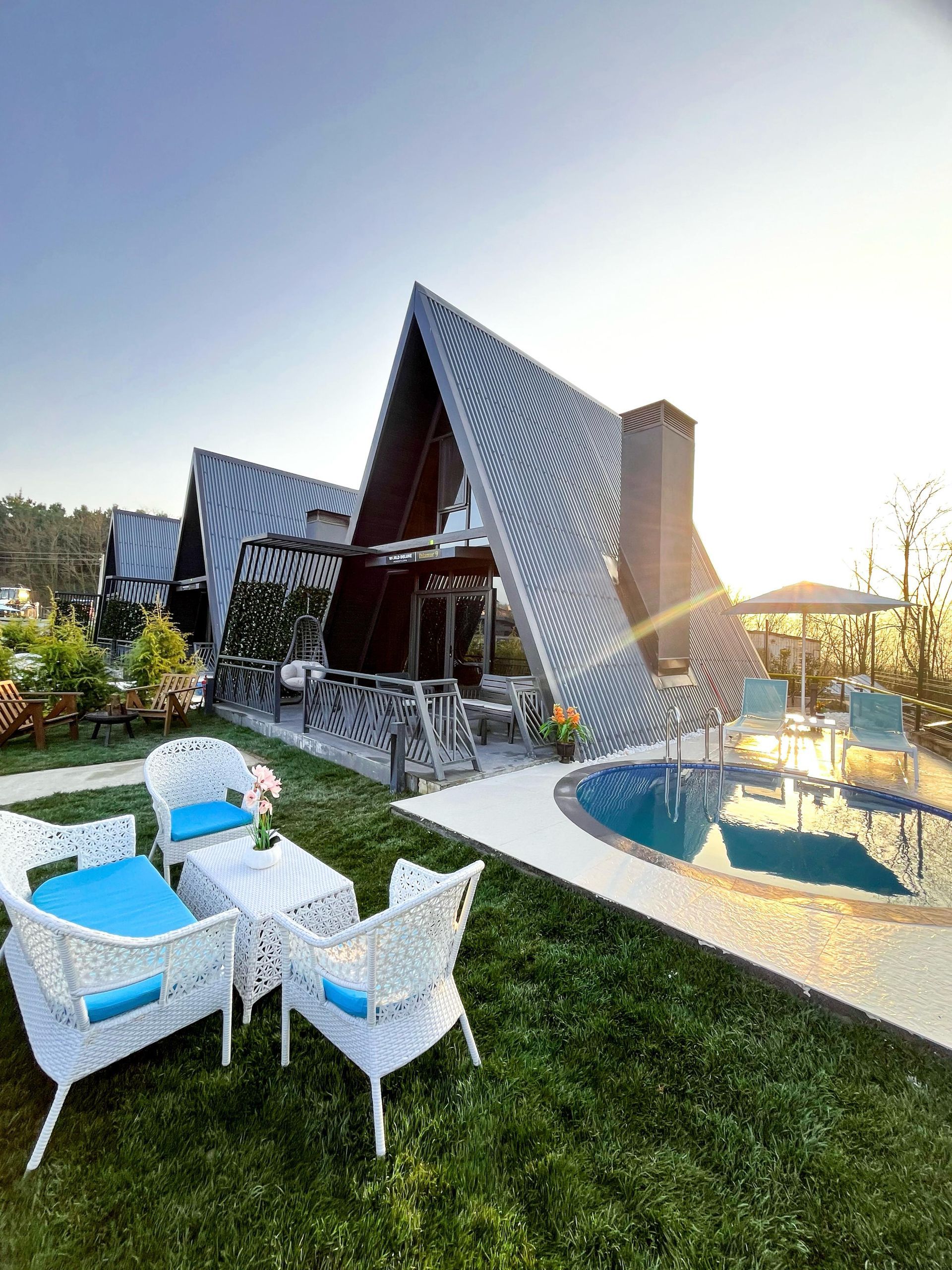 World Dreams Forest Bungalov